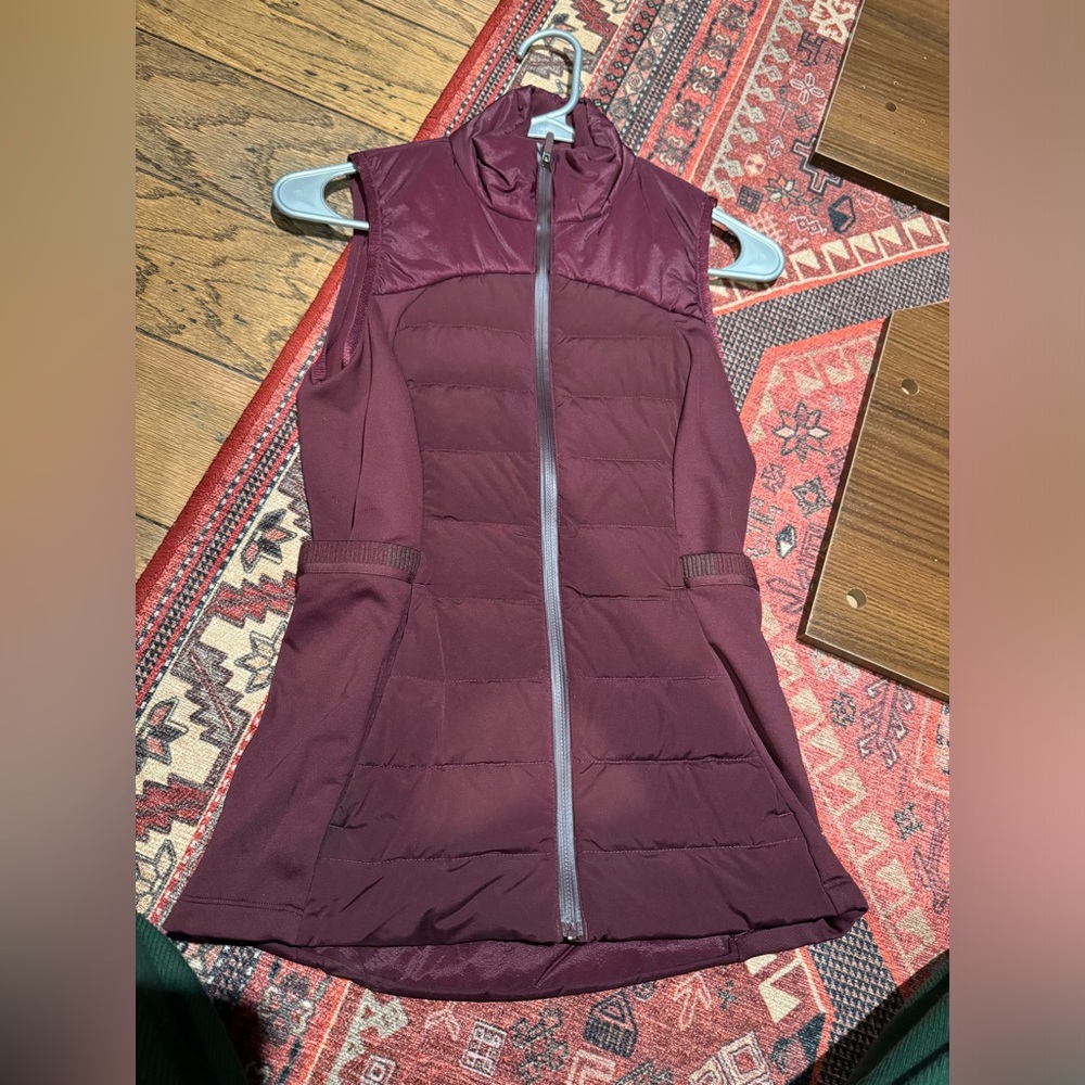 Lululemon Down For It All Vest. Size 2